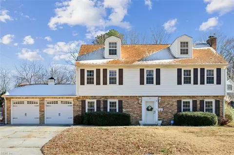 720 Sunnywood Rd, Newport News, VA 23601