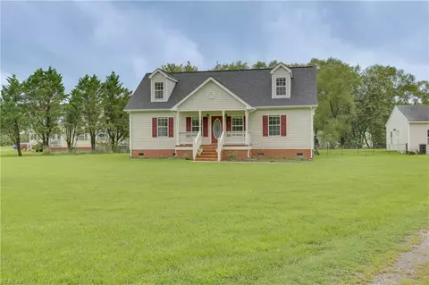 21024 Ivor Rd, Courtland, VA 23837
