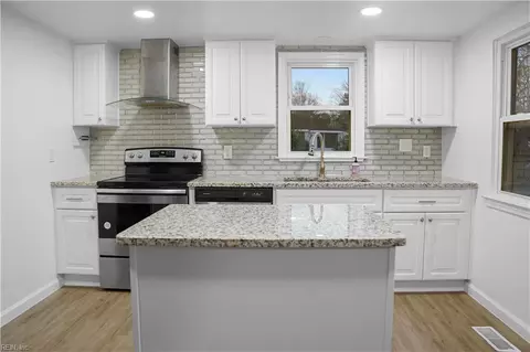 3114 Herbert St, Norfolk, VA 23513