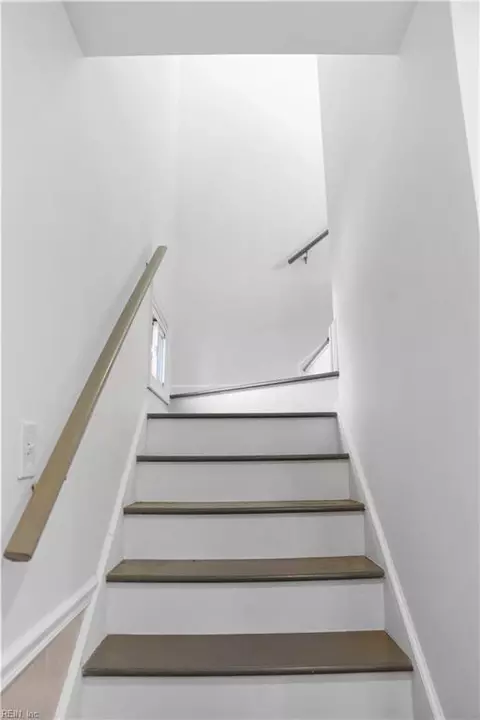 Entry Way - 3114 Herbert St, Norfolk, VA 23513 photo 1 of 1