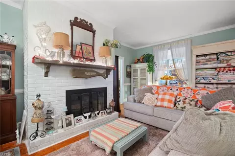 114 E Ocean Ave, Norfolk, VA 23503