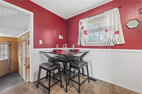 Dining - 221 Cellardoor Ct, Hampton, VA 23666 photo 1 of 1