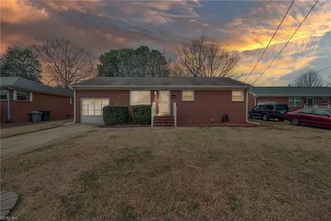 Exterior - 221 Cellardoor Ct, Hampton, VA 23666 photo 2 of 8