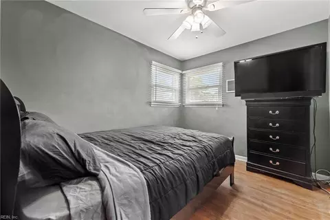 Bedroom - 221 Cellardoor Ct, Hampton, VA 23666 photo 3 of 6