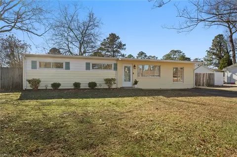 2845 N Shore Dr, Suffolk, VA 23435
