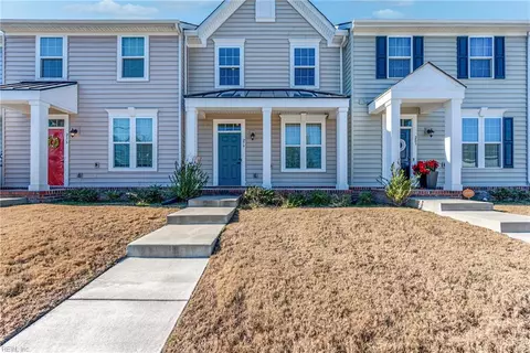 279 Brittlebrush Dr, Portsmouth, VA 23701