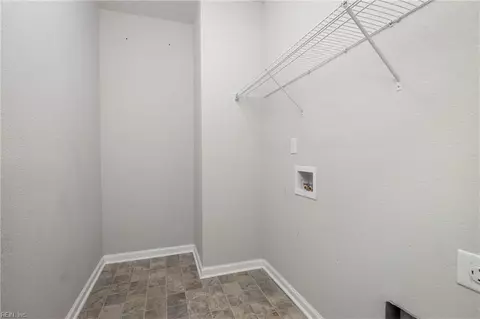 Other - 315 Waterside Dr #40, Hampton, VA 23666 photo 1 of 4