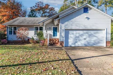 705 Brenda Rd, Newport News, VA 23601