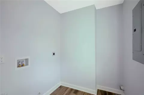 115 Locust Ave, Hampton, VA 23661 photo 20