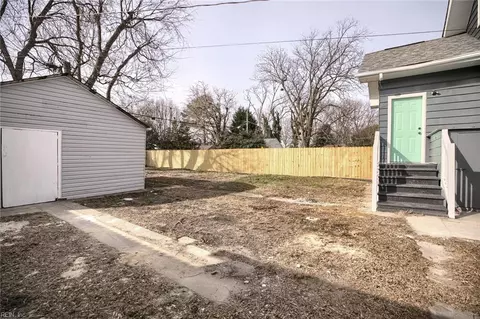 115 Locust Ave, Hampton, VA 23661 photo 26