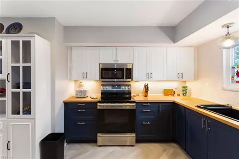 116 N First St, Hampton, VA 23664 photo 8