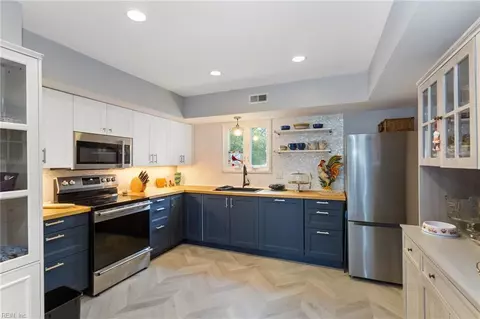 116 N First St, Hampton, VA 23664 photo 6