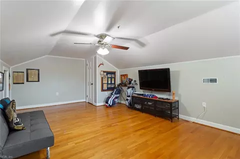 127 Wilderness Rd, Hampton, VA 23669 photo 25