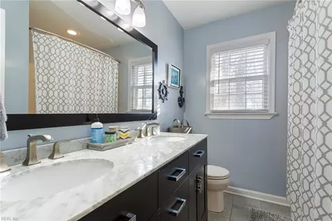 127 Wilderness Rd, Hampton, VA 23669 photo 35