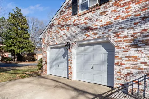 127 Wilderness Rd, Hampton, VA 23669 photo 40