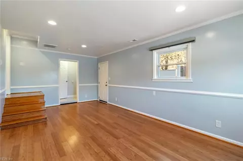 Living - 211 Manchester Dr, Hampton, VA 23666 photo 4 of 5