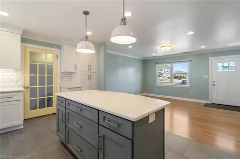 Kitchen - 211 Manchester Dr, Hampton, VA 23666 photo 4 of 4
