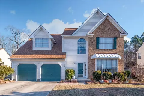310 Applewood Ct, Suffolk, VA 23434