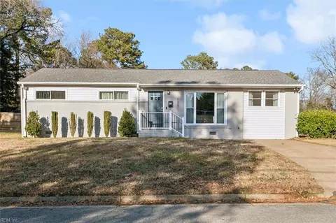 120 Allison Rd, Newport News, VA 23602