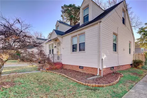 Exterior - 317 E Randall Ave, Norfolk, VA 23503 photo 3 of 6