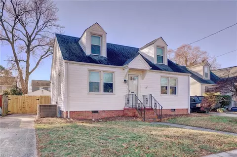Exterior - 317 E Randall Ave, Norfolk, VA 23503 photo 2 of 6
