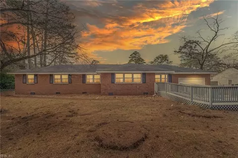 107 Amarillo Ave, Norfolk, VA 23502