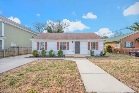 Exterior - 5 Douglas St, Hampton, VA 23663 photo 2 of 5