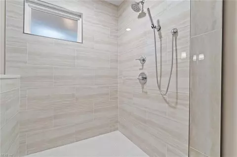 1440 Harmott Ave, Norfolk, VA 23509 photo 24