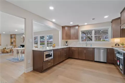 1440 Harmott Ave, Norfolk, VA 23509 photo 11