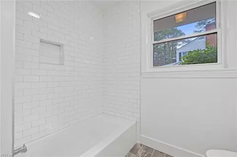 1440 Harmott Ave, Norfolk, VA 23509 photo 26