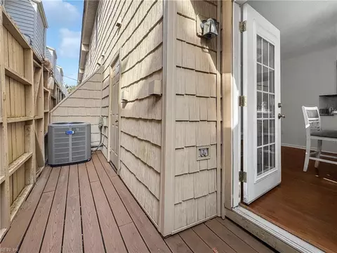 Exterior - 2301 Breakers Ct, Virginia Beach, VA 23451 photo 3 of 3
