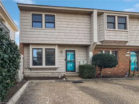 2301 Breakers Ct, Virginia Beach, VA 23451