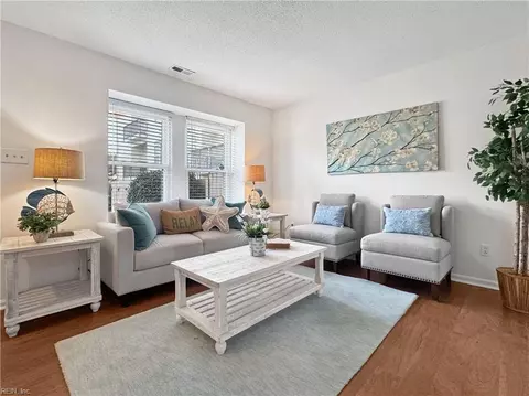 Living - 2301 Breakers Ct, Virginia Beach, VA 23451 photo 1 of 4