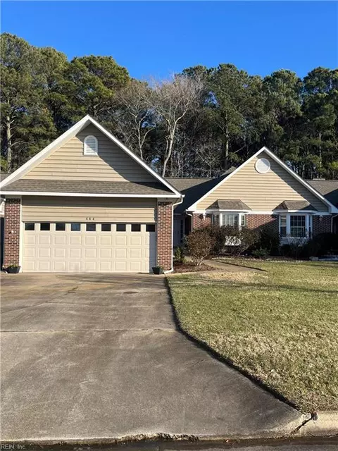 664 Fleet Dr, Virginia Beach, VA 23454