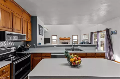 Kitchen - 2310 Eagle Dr, Chesapeake, VA 23323 photo 6 of 6