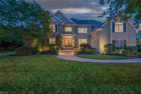 1619 Falls Brook Rn Run, Chesapeake, VA 23322