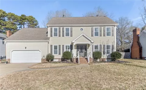 520 Warrick Rd, Chesapeake, VA 23322