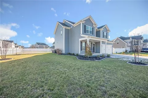 1677 Teton Ct, Chesapeake, VA 23320