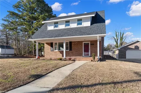 402 Highland Ave, Suffolk, VA 23434