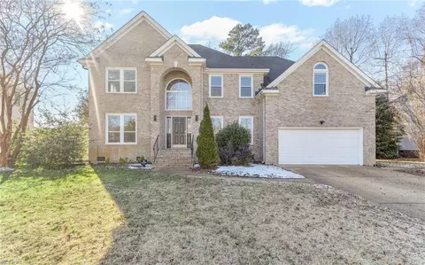 2151 Chesterfield Loop, Chesapeake, VA 23322