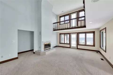 Living - 15 Thimble Shoals Ct, Hampton, VA 23664 photo 1 of 3