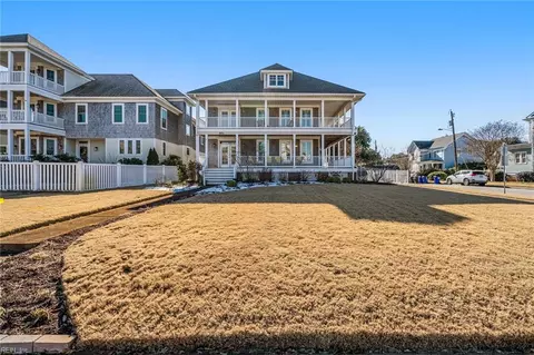 3801 E Ocean Ave, Norfolk, VA 23518
