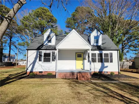 2528 Woolsey St, Norfolk, VA 23513