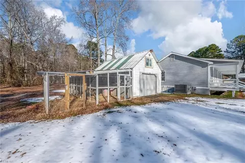 7048 Little Peyton Pl, Gloucester, VA 23061 photo 17