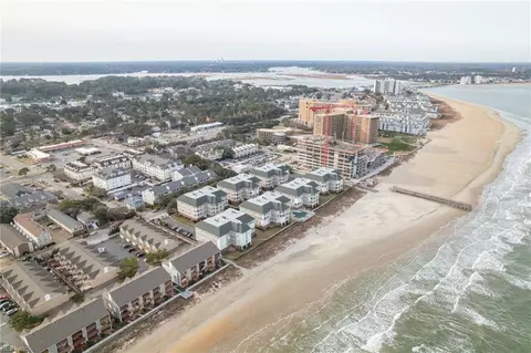 2904 Brighton Beach Pl #205, Virginia Beach, VA 23451