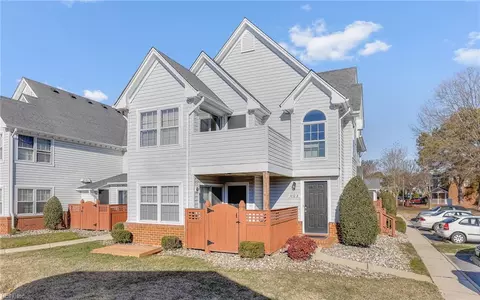 3832 New River Rch Reach #D, Portsmouth, VA 23703
