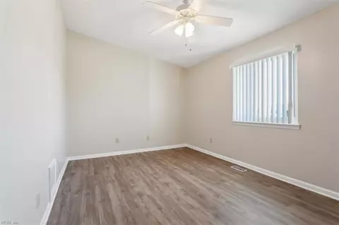 112 N First St, Hampton, VA 23664 photo 20