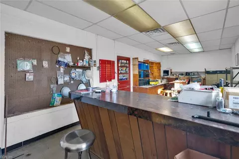 Other - 965 N King St, Hampton, VA 23669 photo 3 of 20