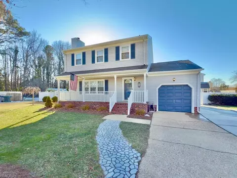 4 Brians Ct, Hampton, VA 23664