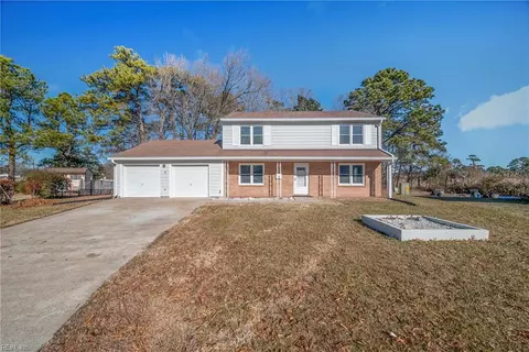5 Evans St, Hampton, VA 23669